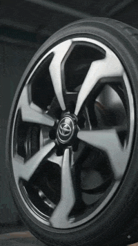 Toyota Yaris 1.5 Ativ X (top variant) original OEM alloy rim